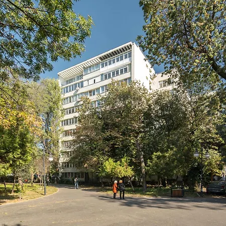 Atena Cismigiu Park *