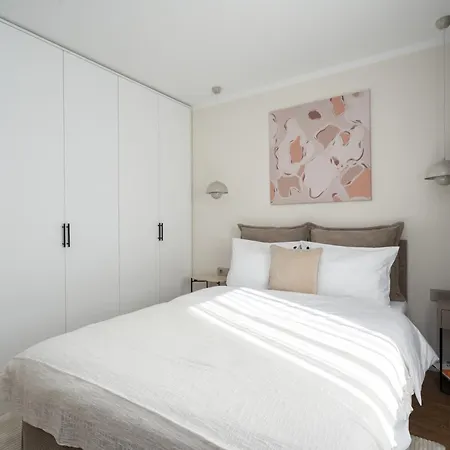 Atena Cismigiu Park *