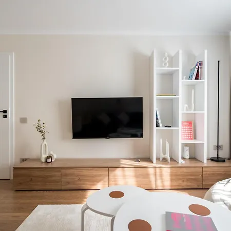 Atena Cismigiu Park *