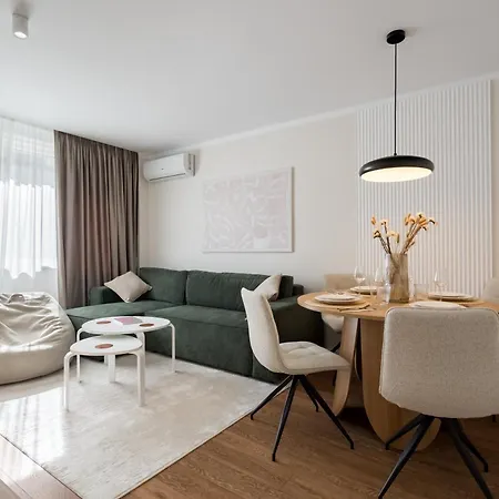 Apartment Atena Cismigiu Park *