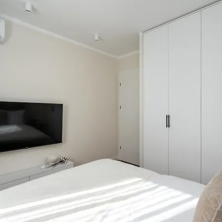 Atena Cismigiu Park * Bucarest