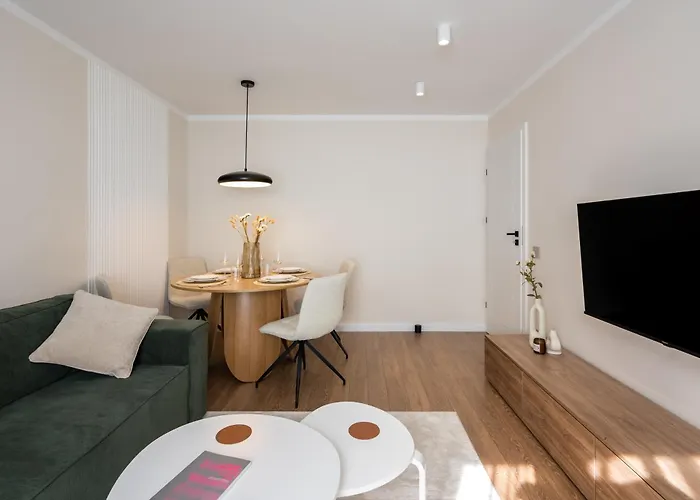 Atena Cismigiu Park *