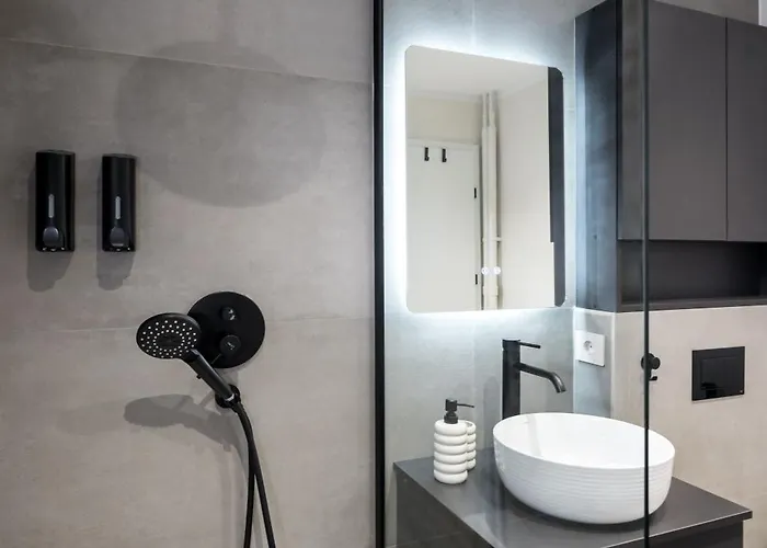 Atena Cismigiu Park *